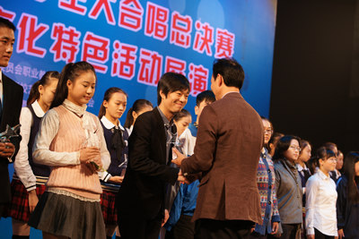 1312160201.jpg