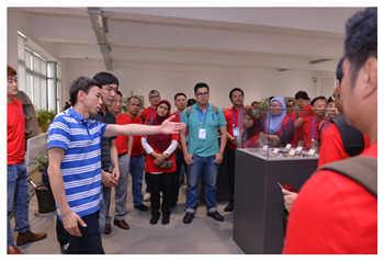 https://www.shjgxx.edu.cn/uploadfile/image/20180629/13_20180629181210_82455.jpg