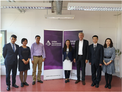 https://www.shjgxx.edu.cn/uploadfile/image/20181008/42_20181008163505_96308.jpg