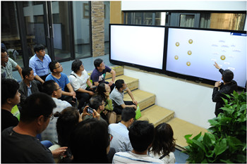 https://www.shjgxx.edu.cn/uploadfile/image/20180428/33_20180428124446_65260.jpg