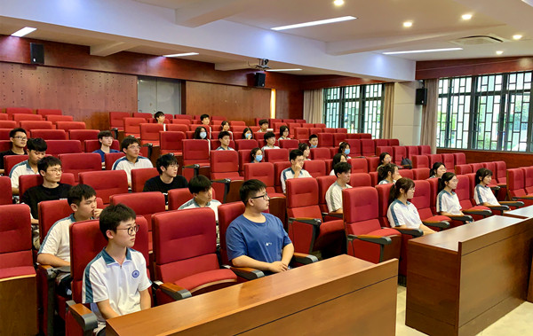 学生会大会-1_副本.jpg