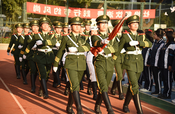 61CEF9A0B00F929B44AA847214F53E47_副本.jpg