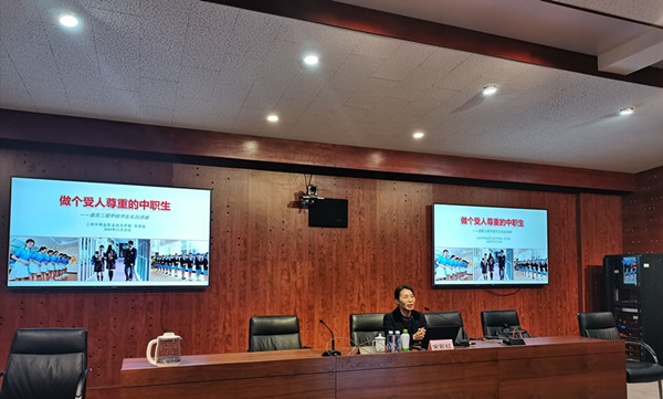 经管部文明礼仪IMG_20201125_133517_副本.jpg
